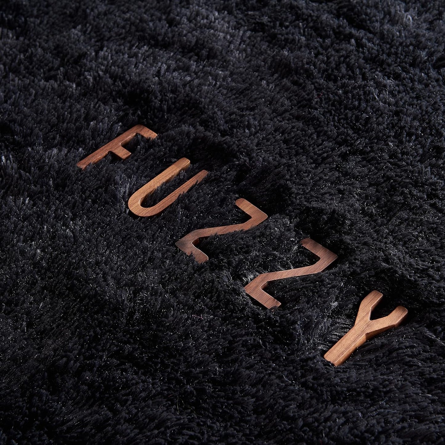Shag Ultra Soft Area Rug, Fluffy 4'X6' Solid Black Rugs Plush Non-Skid Indoor Fuzzy Faux Fur Rugs Furry Accent Carpets for Living Room Bedroom Nursery Kids Playroom Decor