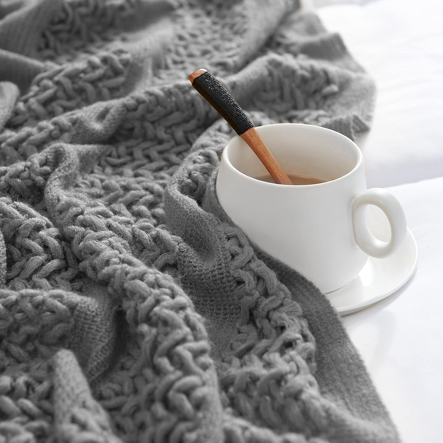 Chunky Cable Knit Throw Blanket for Couch 50"X60" Lightweight Soft Cozy Throw Blanket with Tassels Grey Decorative Throws for Modern Farmhouse Living Room Bedroom Accent Throw for Gifts